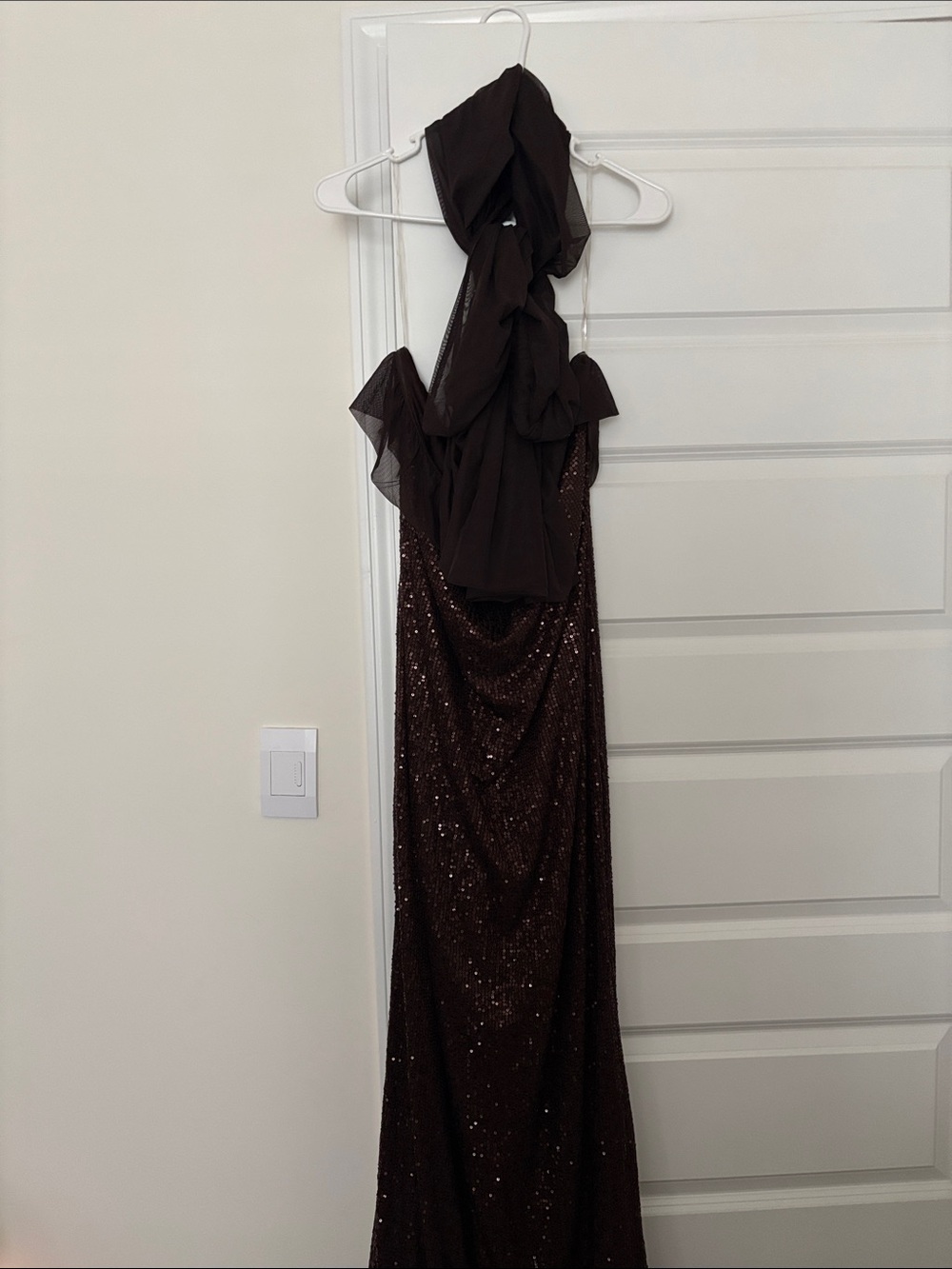 Elegant Brown Sequin Halter Evening Dress